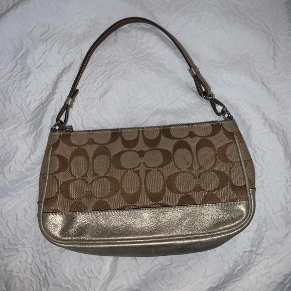 Monogram Coach Mini Bag ✨✨ - Picture 2 of 4